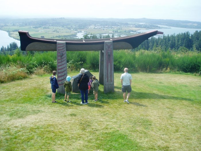 Canoe near the Astoria Column