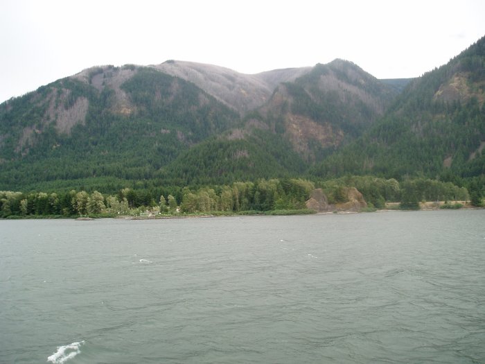 Cruising through the gorge, to The Dalles