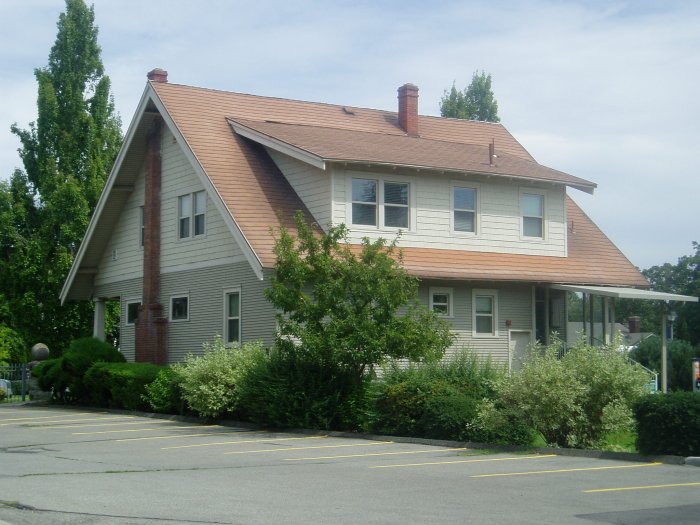 Alas, the Crosby House was not open for tours due to Covid-19